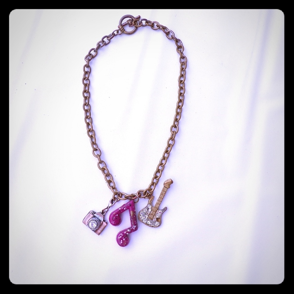 Chunky Chain Charm Necklace